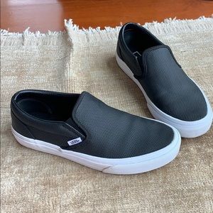 Vans Black Slip ONs